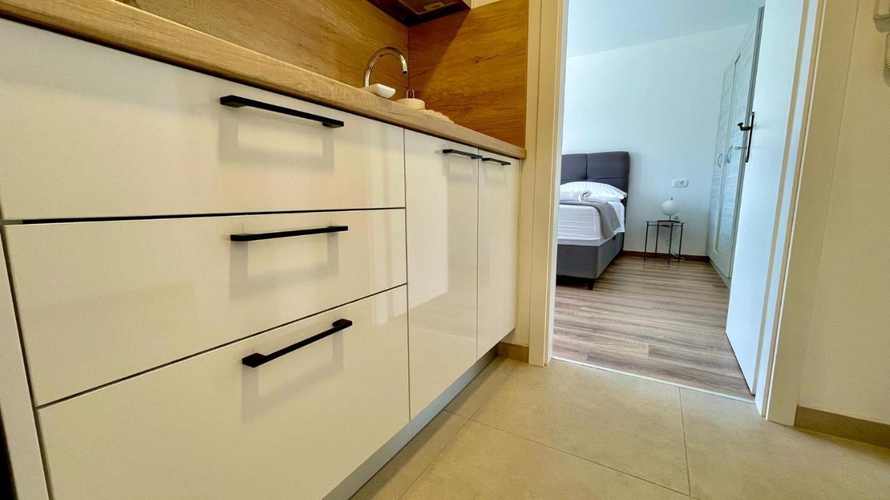 Studio Apartmani Kaja I Iva Sinj Esterno foto