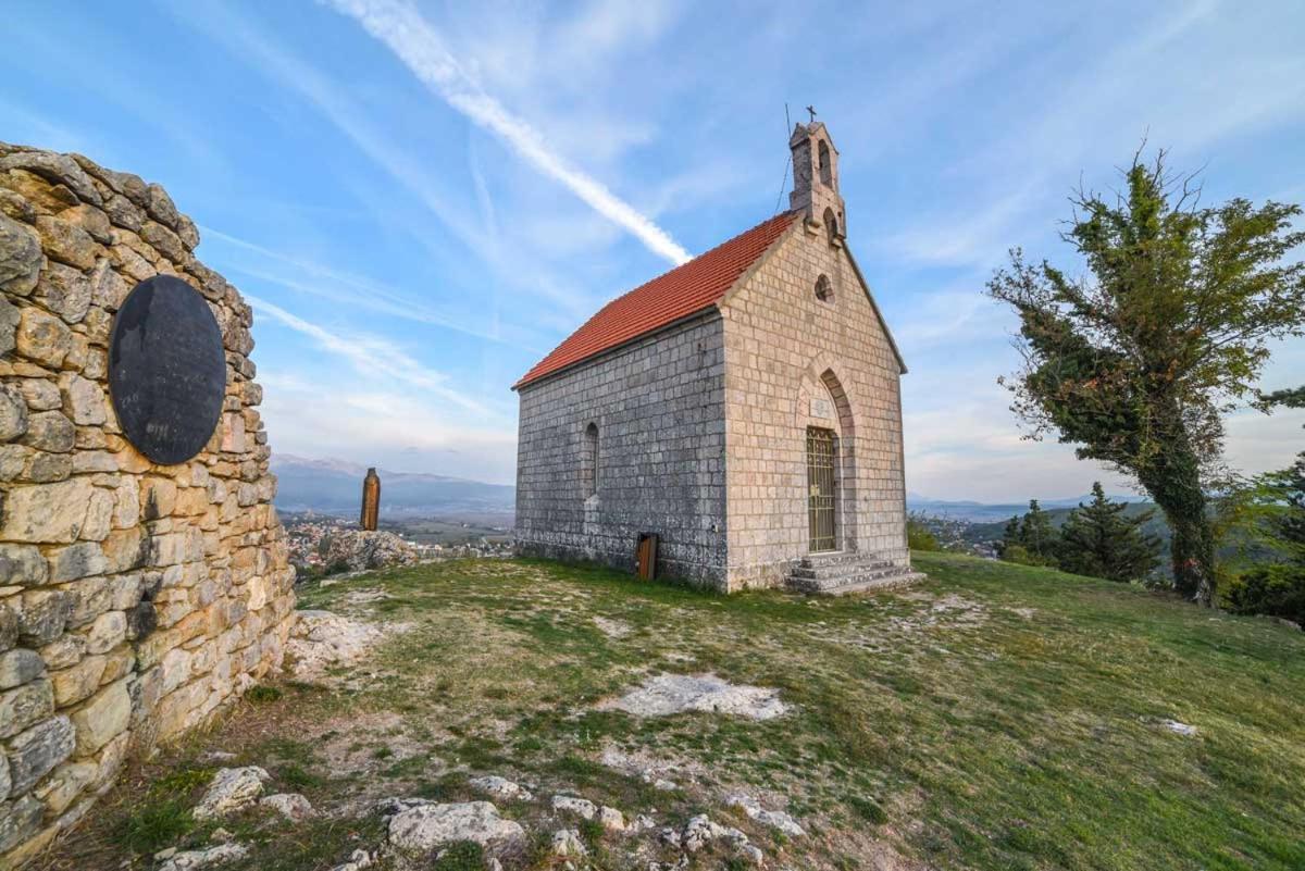Studio Apartmani Kaja I Iva Sinj Esterno foto